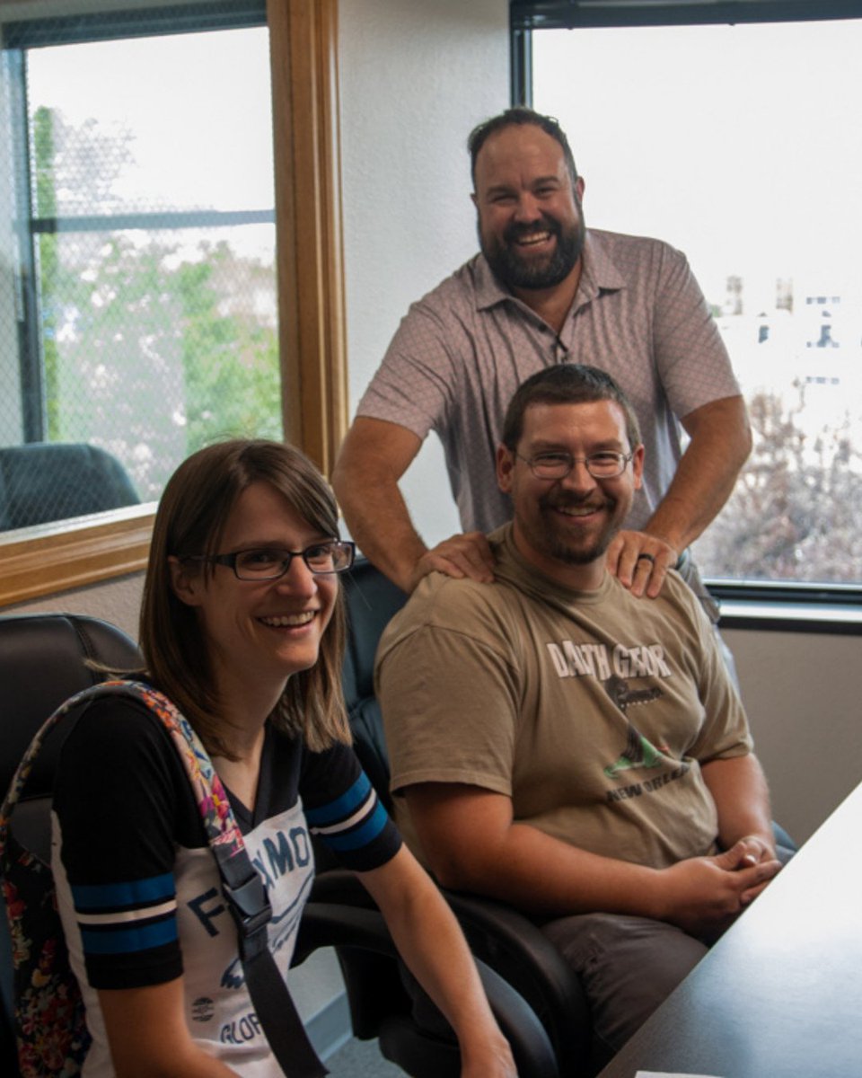 AdvantageHomeM2's tweet image. Vern is passionate about getting you into your dream home. 

He will work hard to get you the best mortgage rate possible! 

#homeowner #housingmarket #dreamhome #mortgagerates