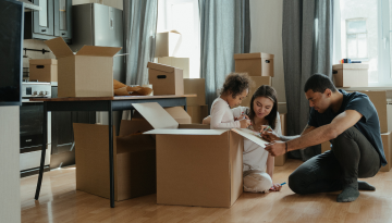 Faced with a lack of services or long wait times, many families of #autistic children are opting to move across the country to access the supports they need. Read more in this deep dive: ow.ly/Mu6Y50FQuNN