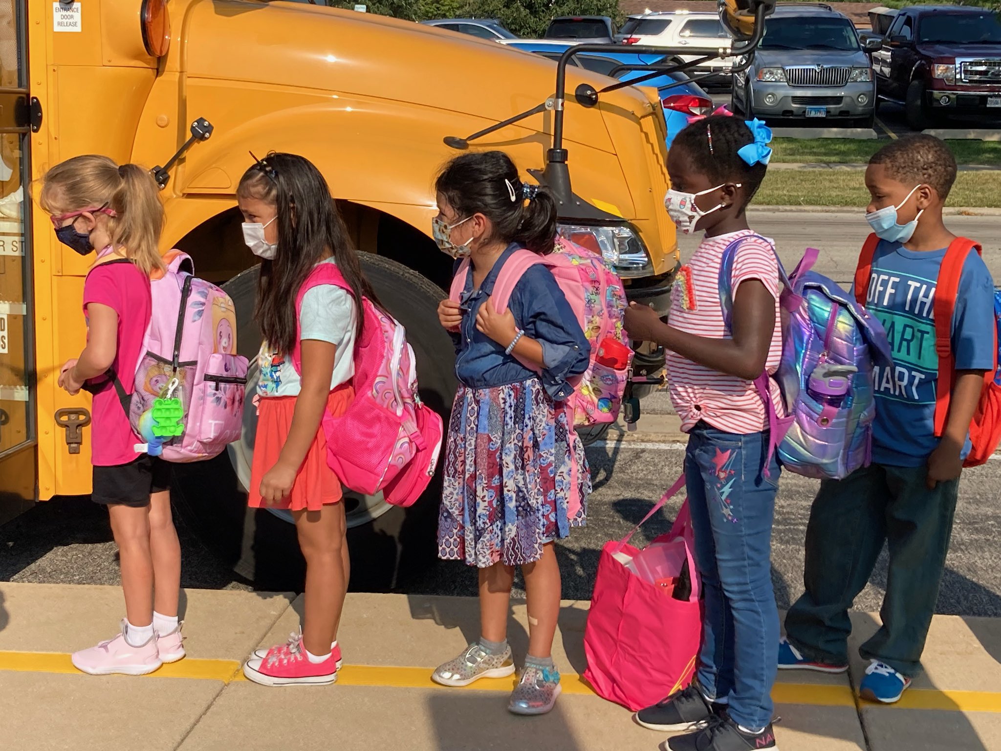 Wood View Elementary on Twitter "Happy first day Wood View ️ wemadeit