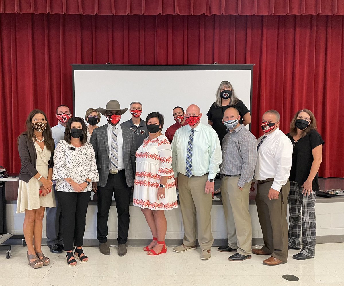 Thanks <a href="/unfoldthesoul/">Ken Williams</a> for a great day of PD with the entire <a href="/STJSchools/">STJ Schools</a> staff!