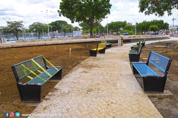 Jessabella_31's tweet photo. #Nicaragua Dentro de pocos días las familias👨‍👩‍👧‍👧👨‍👩‍👦‍👦 podrán disfrutar de un nuevo centro recreativo🎉 "Parque Bicentenario" 🥳.
#PatriaPazYPorvenir https://t.co/tM3q4Q9s49