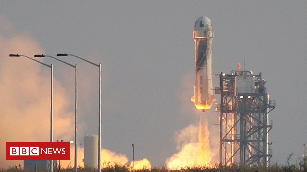WeAreGolding's tweet photo. Billionaire Jeff Bezos blasted into space last month, in the first crewed flight of his rocket ship, New Shepard. What would you do if you had Jeff's budget? https://t.co/rEemeLU6aP #BlueOrigin #JeffBezos https://t.co/AEZcbkwqrb