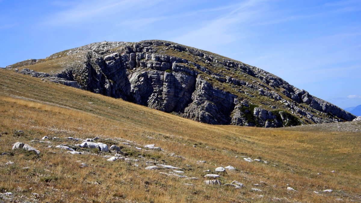 AlainLeteve's tweet photo. ...modeste paroi...
...modest wall....
#photooftheday #naturephotography #wildlifephotography #naturephotographer #wildernessphotography #landscape #landscapephotography #nature #wild #thingsoutside #montagne #mountain #summer #wildlifelovers #alpesdehauteprovence #lesmonges https://t.co/i05Bn3rGjM