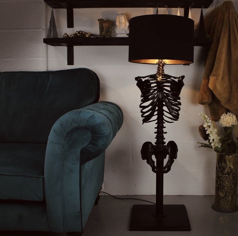 Skeleton lamps!!! 🥺🖤💀