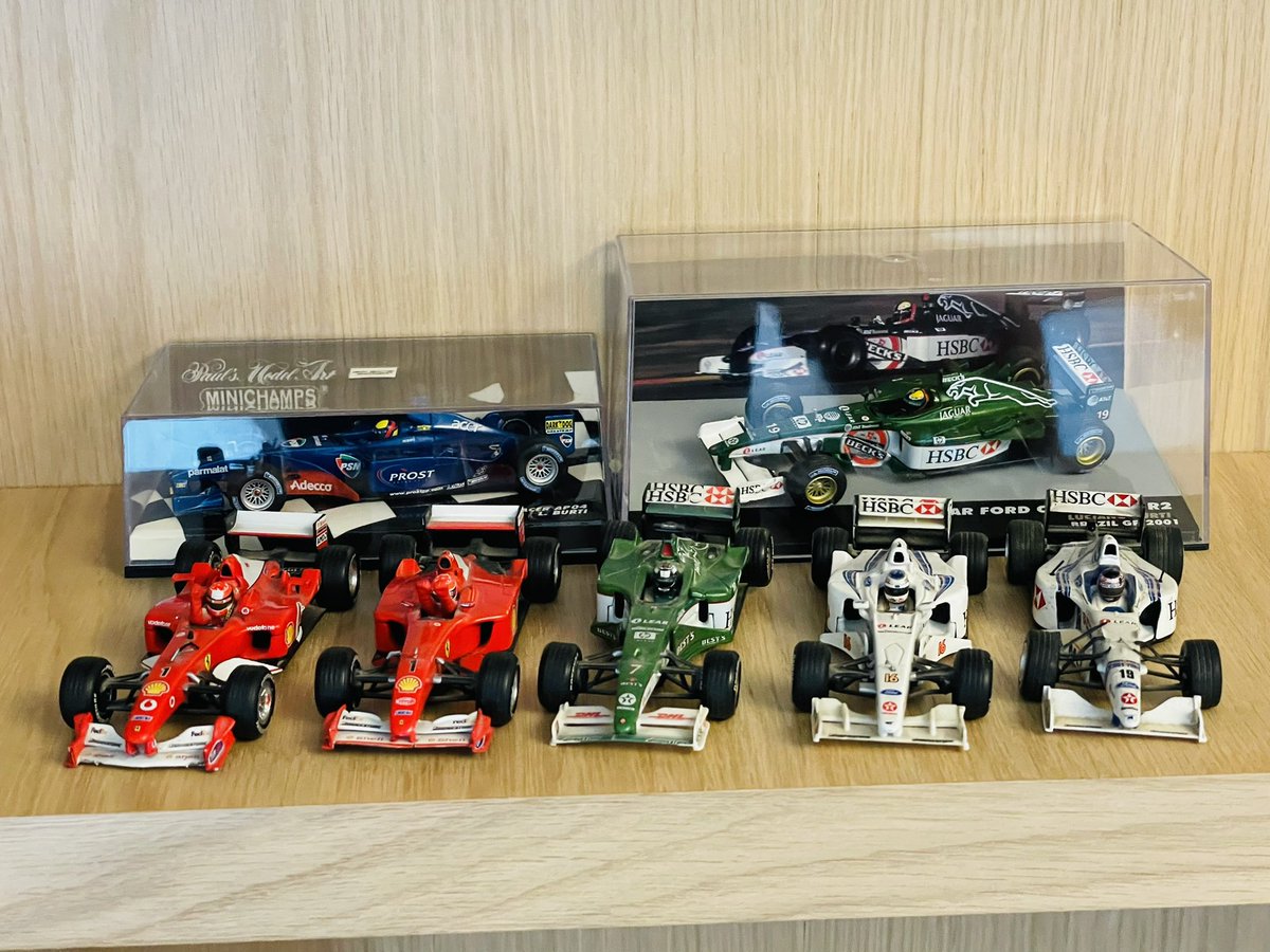 LucianoBurti's tweet photo. Muitas lembranças aqui, então vale o #TBT #RealDreams #SF02 #SF3 #R1 #R2 #F2001 #F2002 https://t.co/mp7UDQ5UUO