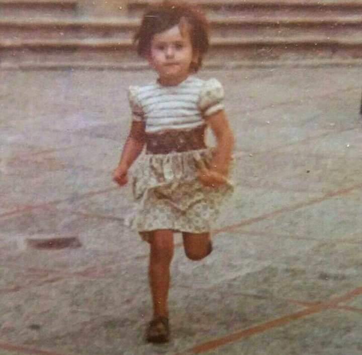 itzimagicc's tweet photo. "ninguém é perfeito"

meus amores, essa frase morreu em 18 de junho de 1974 quando Itziar Ituno nasceu https://t.co/rvaOA56tkC