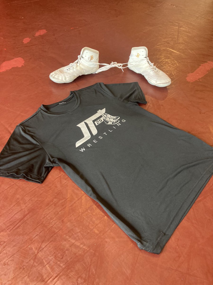 JakeFerri's tweet photo. Excited to announce my new brand of “JF25” shirts to the wrestling community and anyone who wants to support! Have already sold an overwhelming amount and can’t thank everyone enough and am taking orders to get some new ones so anyone interested feel free to message! Thank you! https://t.co/WYEnNBr9Wm