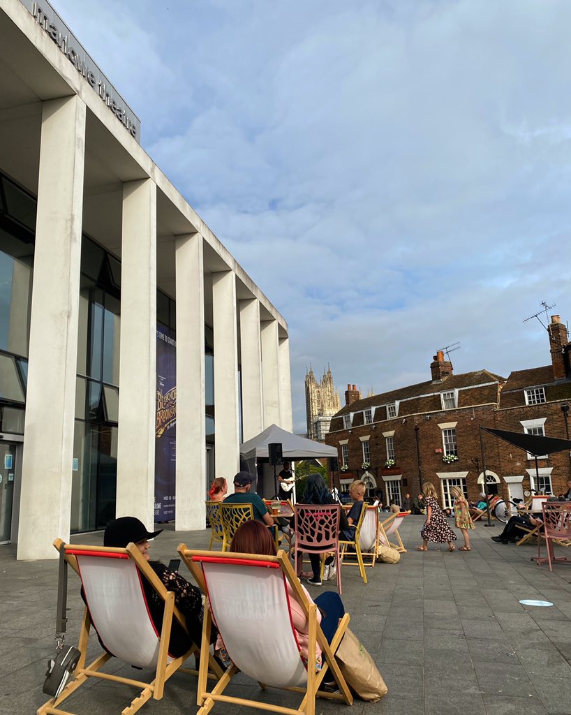 First day of #SummerAtTheMarlowe completed ✅ See you all tomorrow for more FREE theatre and music on our Forecourt! Fingers crossed for more sunshine ☀️

#CatalystForCulture @CitySoundPro @city_feast @southeastlep @CanterburyBID @ApplauseTouring