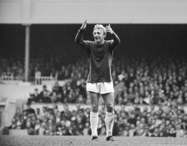 10msmith's tweet image. I remember being among United fans and seeing Denis Law for the first time in 1965. They worshipped him, the love was mutual. Good luck in your battle Denis. No matter how dark it gets we will always be with you, our electric, stroppy, funny, brilliant, charismatic King.