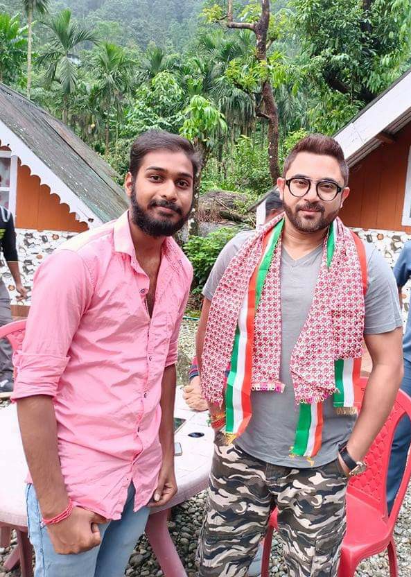 IamDip_05's tweet photo. With dada @myslf_soham💚💚💚 https://t.co/Jaad9e7OfI