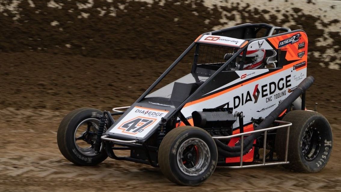 MMUSCuttingTool's tweet image. Day 1 of Driven2SaveLives BC39 at @IMS in the books. Getting ready for Day 2. For more on the race, visit bit.ly/3Ajy3ZN.

@ConorDaly22 #BC39 #midgetracing #slingindirt #midgetcars #dirttrackracing #diaedgeracing