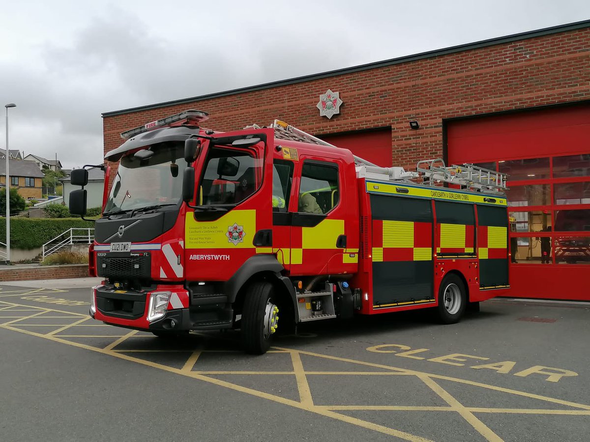 Craig Thomas (@craig_thomas111) on Twitter photo A great addition to our fleet, new WRL <a href="/GorsafS/">Gorsaf Dân Aberystwyth / Fire Station</a> #aberystwyth now on the run. Had a good look over it today, got that “wish I could ride in charge of it” feeling. Excellent work by our Transport, Equipment and Training team 👍 A great addition to our fleet, new WRL <a href="/GorsafS/">Gorsaf Dân Aberystwyth / Fire Station</a> #aberystwyth now on the run. Had a good look over it today, got that “wish I could ride in charge of it” feeling. Excellent work by our Transport, Equipment and Training team 👍