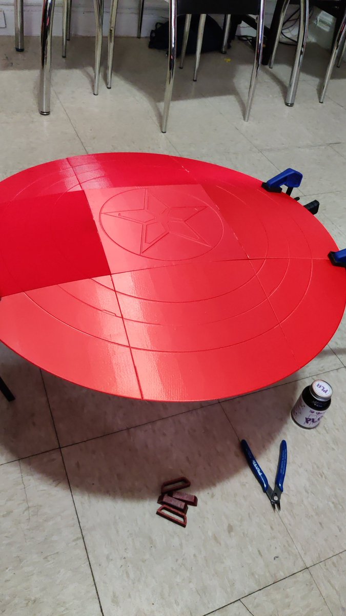 I am finally assembling this mother of a project. I was also suggested another variant of this model i hope to 3d model as well.
Different colors are due to running out of filament. Started with <a href="/HATCHBOX3D/">HATCHBOX</a> ended with <a href="/filafi3d/">filafi</a>. Nothing a little filler and paint won't fix.