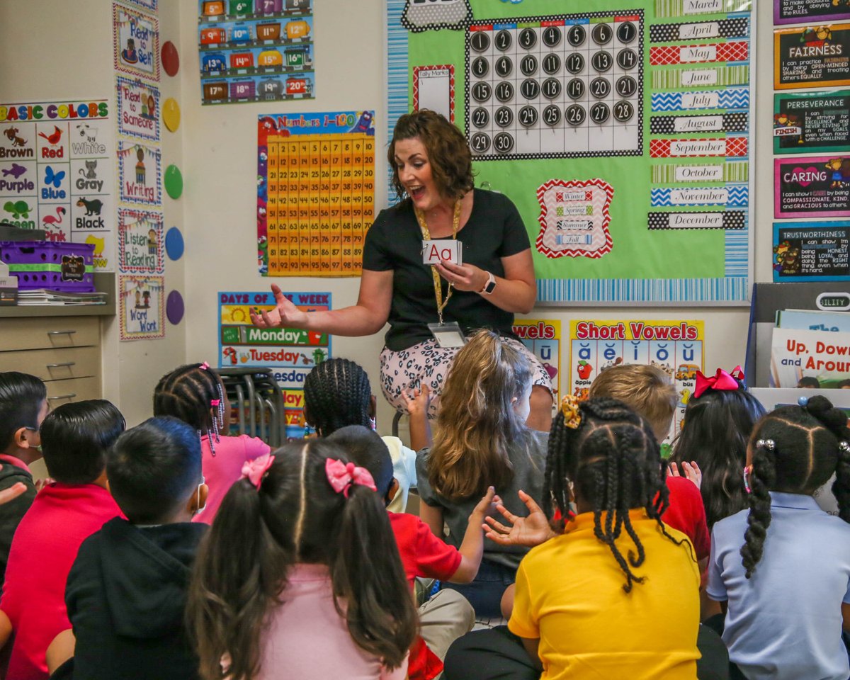OfficialCISD's tweet photo. School is back in session and it has been a great week so far! To view all photos from the first day, visit https://t.co/qwJqzXkbhL #CISDFirstDay #CISDSetThePace #PiratesForever https://t.co/Qz7kBL8tcv