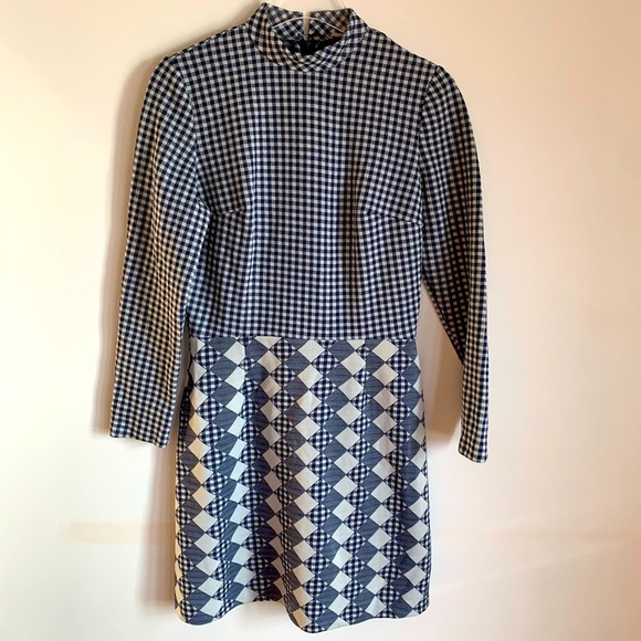 Summer19901288's tweet photo. So good I had to share! Check out all the items I'm loving on @Poshmarkapp #poshmark #fashion #style #shopmycloset #vintage #bananarepublic #oldnavy: https://t.co/id7eTcXQ7g https://t.co/3mfCgkUsB0