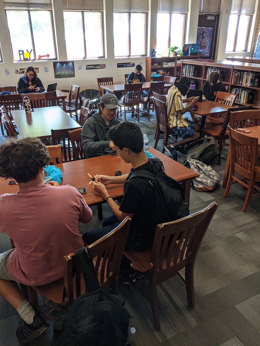 My heart is so full! Kids signed up for the #MakerSpace Viper Connect and were so into the crafts that a few made multiples!! #highschoollibrary