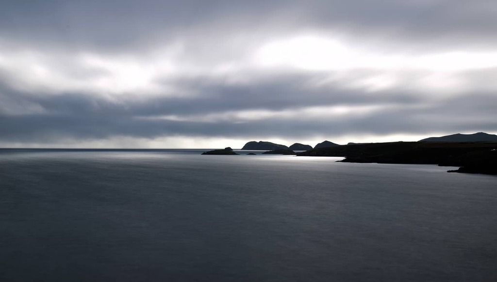 richterfotos's tweet photo. Sunset on the #walescoastpath
-
-
-
-
#thisaintartschool #moodygrams #moodynature #bnw_planet_2021 #bnw_artstyle #abstractphotography #contemporaryphotography #bnw_zone #bnw_captures #bnwmagic #bnwminimalismmag #dreamermagazine #incredible_bnw #indiepe… https://t.co/eqBJAIs9ku https://t.co/yCSYN35bwq
