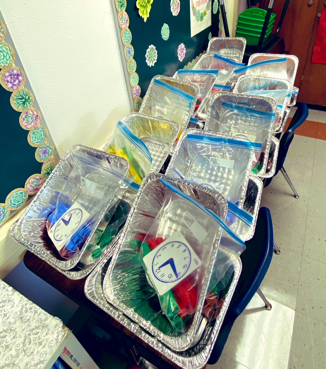 julzquay's tweet photo. When you can’t find matching baskets for each student in your class, you go to the baking aisle! #thinkaboutitthursday
#thinksmarternotharder
@NISDAllenES @NISD @ELMZagala @VP_ALLENES https://t.co/JoHW1SbqEN