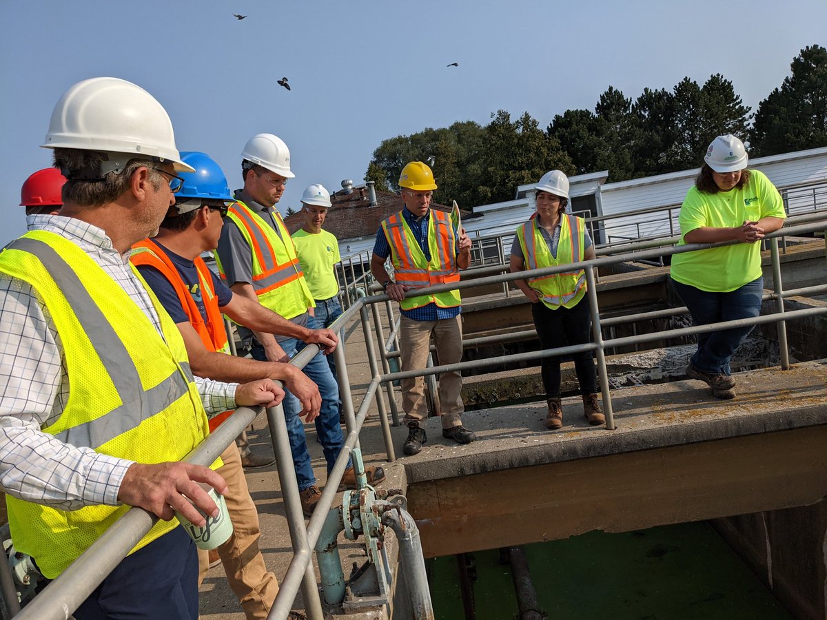 EGLEDirector's tweet photo. So many ways my colleagues and I are involved in the #UP and #UPStateFair including @MichiganDNR Pocket Park, @MichiganDMVA UP Veteran of the Year, @MichiganLEO #FutureForFrontliners and #Reconnect and @MichiganEGLE #MICleanWater investments. https://t.co/UYd6P7EvBb