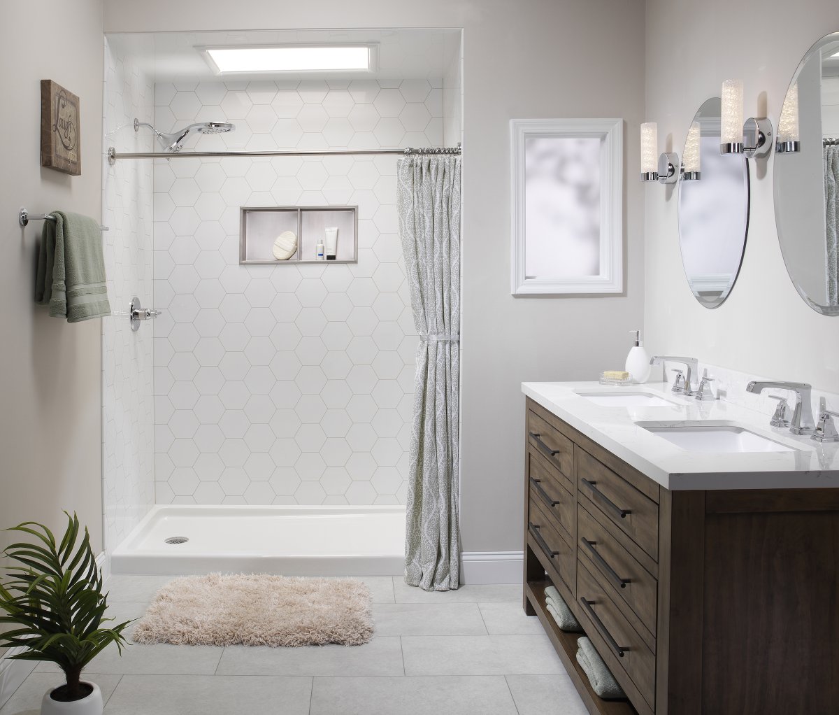 bathplanetvegas's tweet photo. Glamorize your design with the accent color of choice! 😍

#bathplanet #bathroomremodel #showerremodel #vanity #shower https://t.co/dSAPBqvrQz