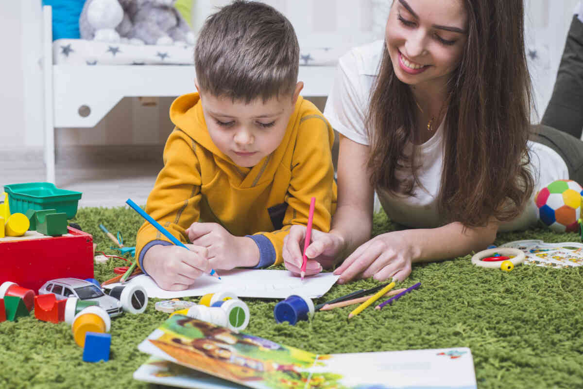 genes2teens's tweet photo. What are the benefits of #creativeplay? https://t.co/BMS0EtlVqk #parentingchat https://t.co/vp1byaOjCu