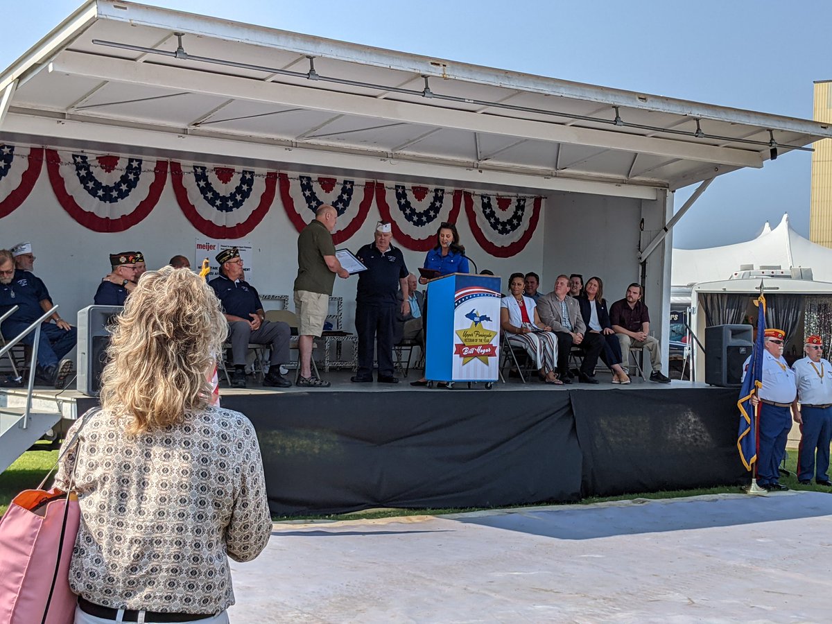 lieslclark's tweet photo. So many ways my colleagues and I are involved in the #UP and #UPStateFair including @MichiganDNR Pocket Park, @MichiganDMVA UP Veteran of the Year, @MichiganLEO #FutureForFrontliners and #Reconnect and @MichiganEGLE #MICleanWater investments. https://t.co/AUzzjXTKQV