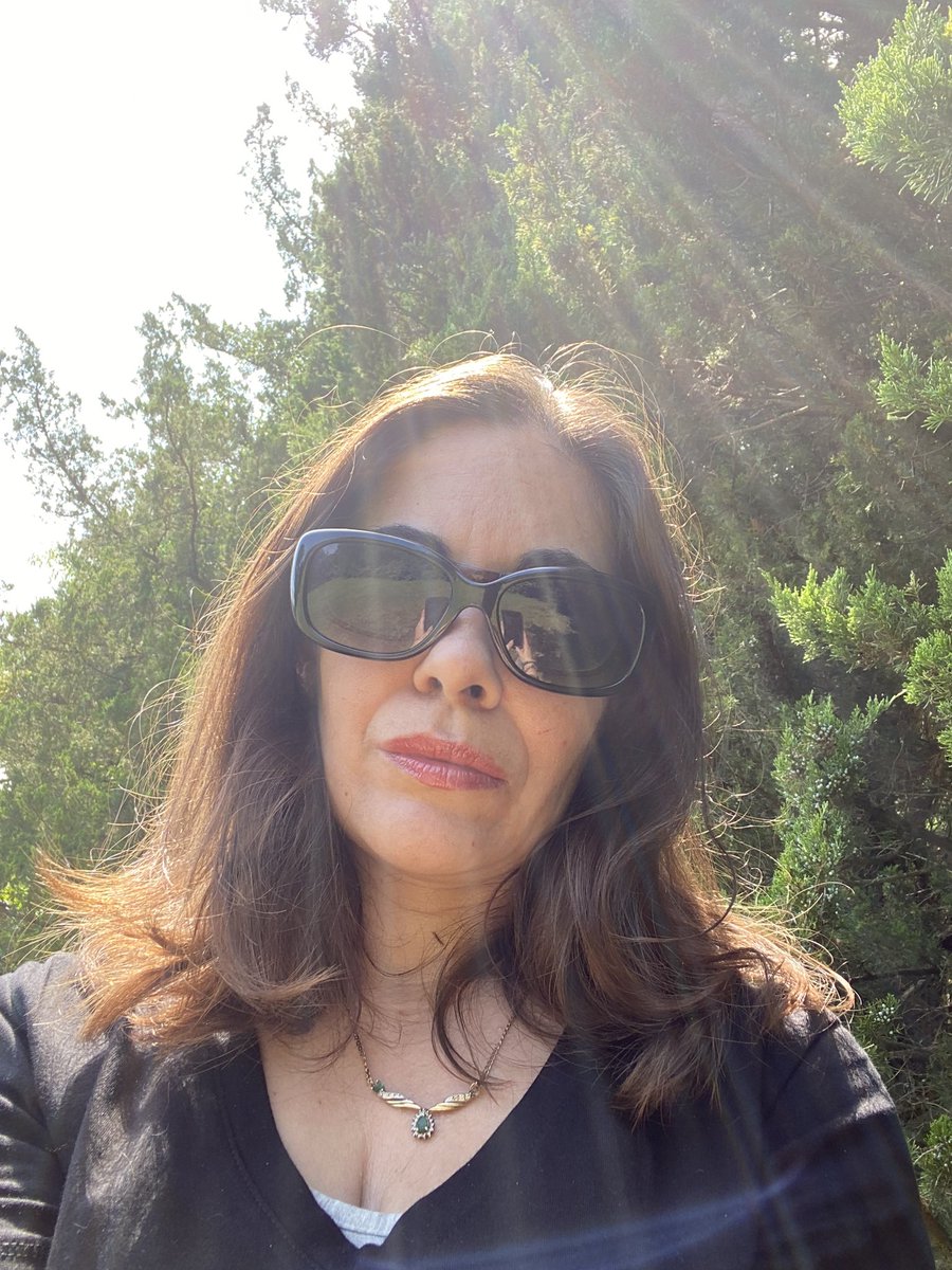 #reikihealing #reiki #nature #greenwitch #conjure #conjurewoman #zen #mindfulness #lightcodes #hiking #naturephotography #healingenergy #lightcodes #reikienergy #lightworker #witchesofinstagram #hiking #meditation #greenwitch #highpriestess #herbalist #rootworker