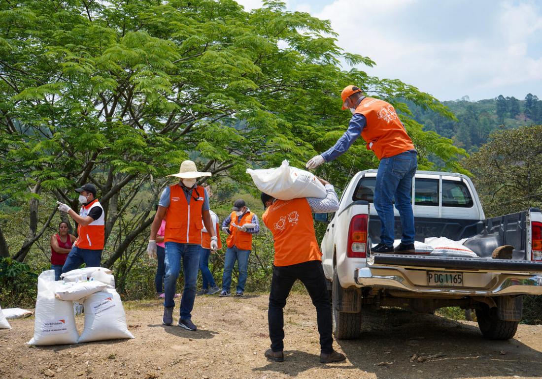 worldvisioncan's tweet photo. What do you picture when you think "humanitarian aid"?

The reality of aid work is actually much different from what popular culture often portrays. 

@WorldVision's @James_East explains more in this article for #WorldHumanitarianDay: https://t.co/CxA1JGt8gz https://t.co/1WXi8u906F