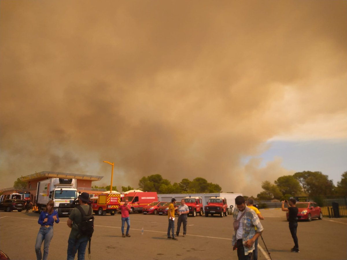 InfoHugoQuentin's tweet photo. Durant l'incendie deux corps ont été retrouvés calcinés. #varincendie https://t.co/onUkkUEST7