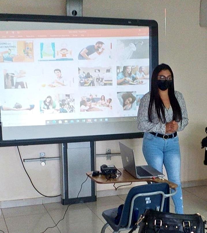 InadehOficial's tweet photo. 📍Herrera| En el Centro de Formación Profesional de Chitré, el grupo de participantes del curso de Inglés finalizó satisfactoriamente la capacitación con la instructora Marlín Vásquez. #INADEHContigo #TransformandoVida https://t.co/D0f4ouGOwW