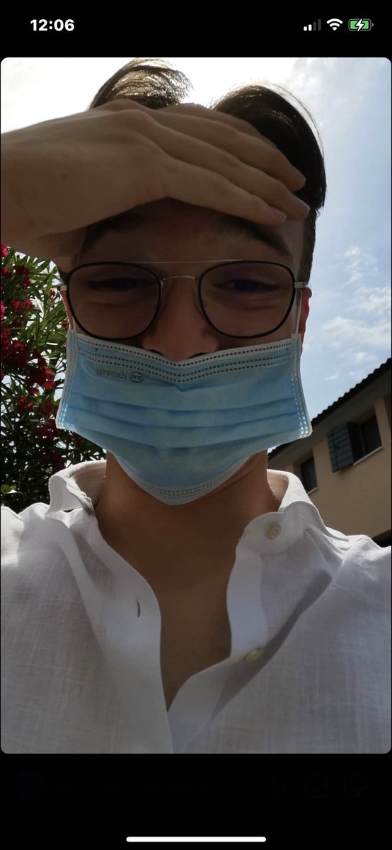 corrocomedavide's tweet photo. Vi presento un mio Compare di mille avventure salutate tutti crypto che adesso va a dare il mangiare ai suoi conigli #nonsonounnegro #cryptogay #mipiaceilcazzo https://t.co/RhR9dtwhMV