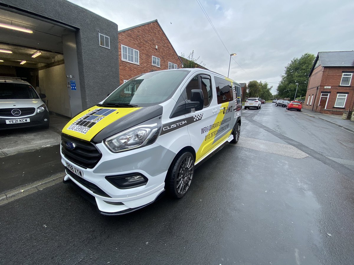 beatsonsigns's tweet photo. An eye catcher finished today.  #vanwrap https://t.co/sbaEv20nJJ