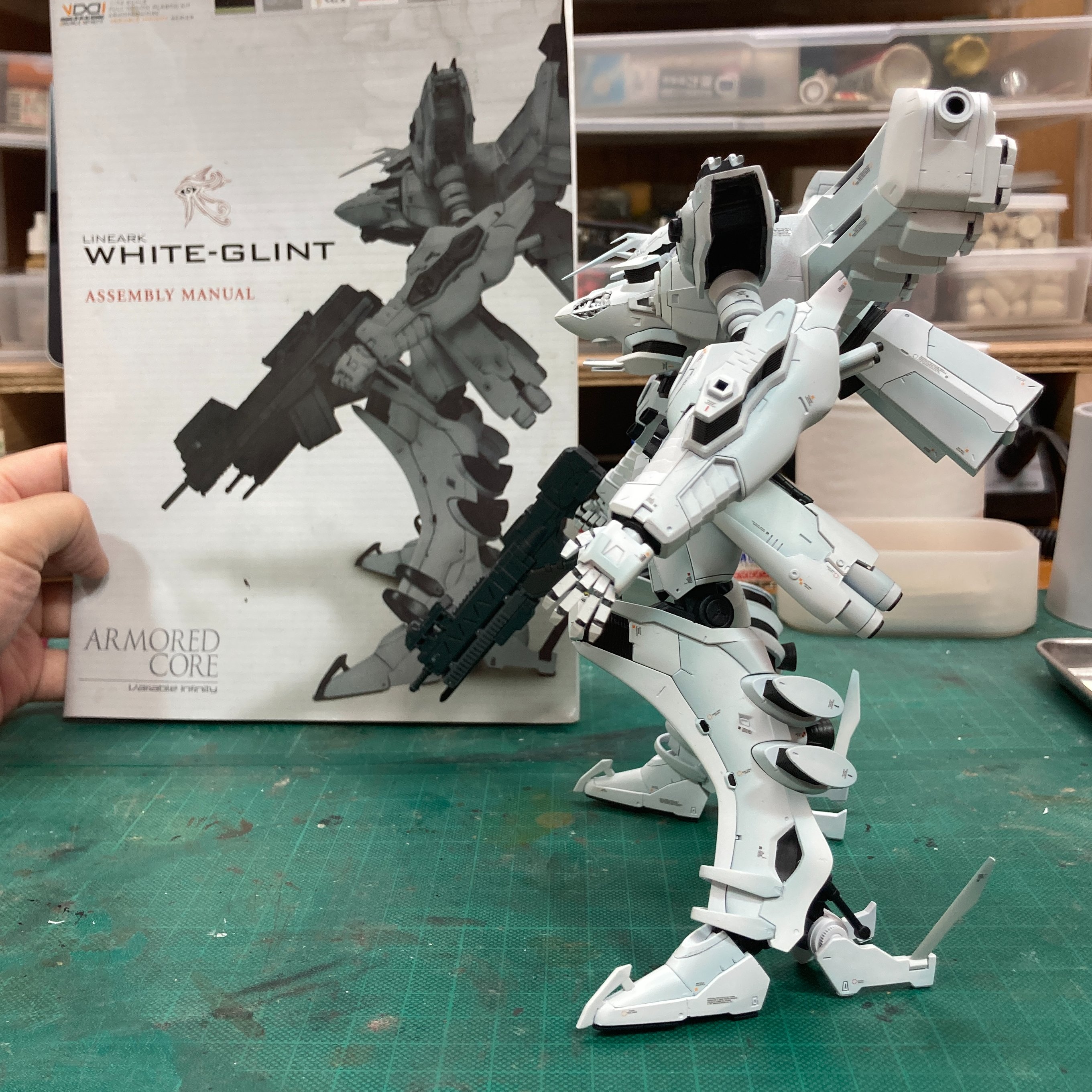 アーマードコア ホワイトグリント 全塗装
