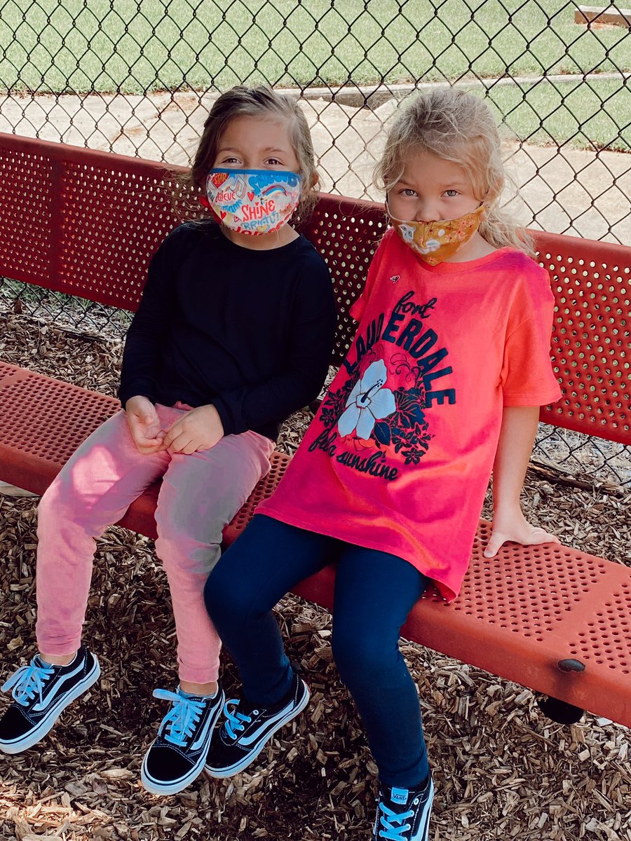 RCPS_EarlyLearn's tweet image. Cover me in sunshine ☀️ #playgroundvibes