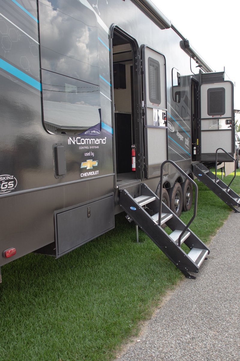 We ran into <a href="/ASAElectronics/">ASA Electronics</a> at the FROG rally and saw their unit tricked-out with MORryde products.

We love bumping into our fellow collaborators!

#morryde #asaelectronics