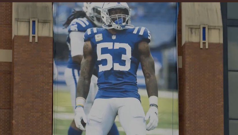 LockedOnColts's tweet photo. Darius Leonard and Quenton Nelson now have banners on Lucas Oil Stadium. Here’s the four #Colts with stadium banners:

T.Y. Hilton
DeForest Buckner
Darius Leonard
Quenton Nelson https://t.co/3FgXHFpueB