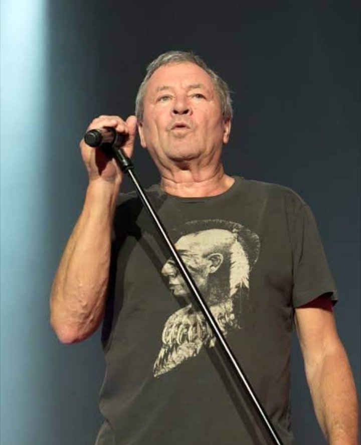 Happy Birthday Ian Gillan 
