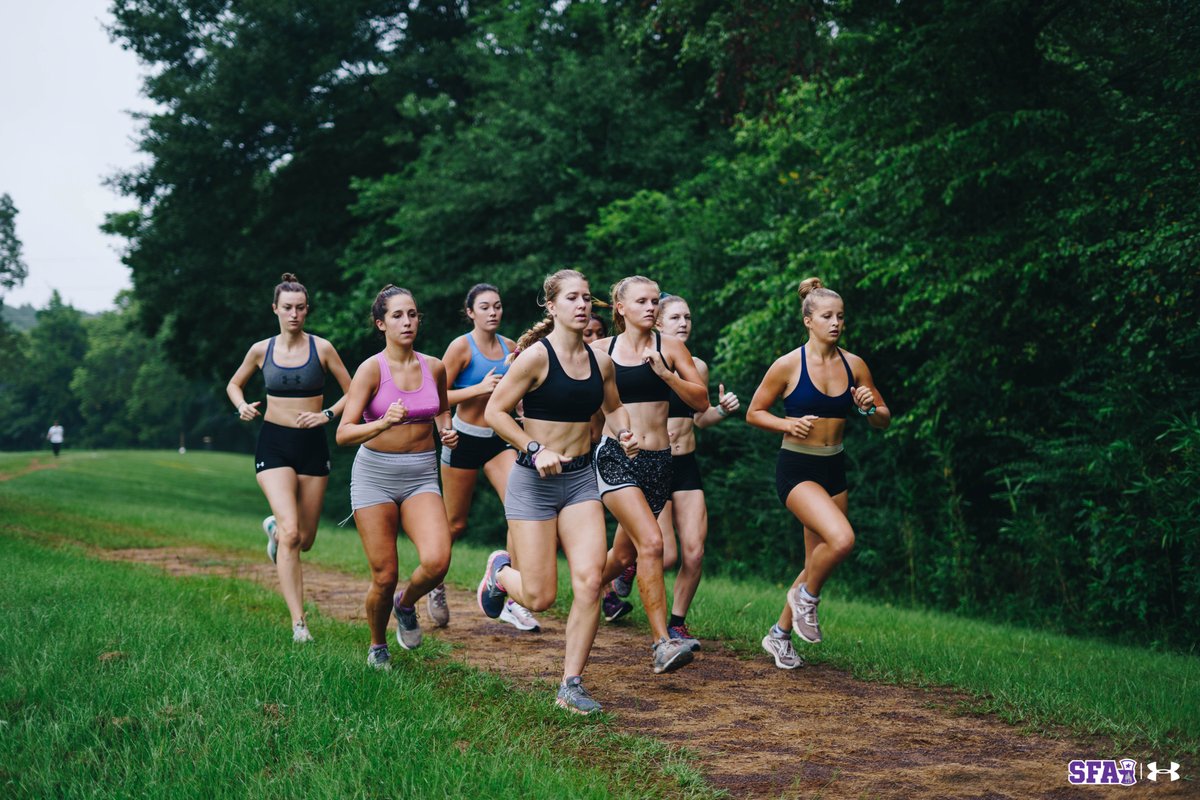 SFA_TFXC's tweet photo. The squad is BACK 🏃🔥

#AxeEm
#RaiseTheAxe https://t.co/ov8RZfpcEm