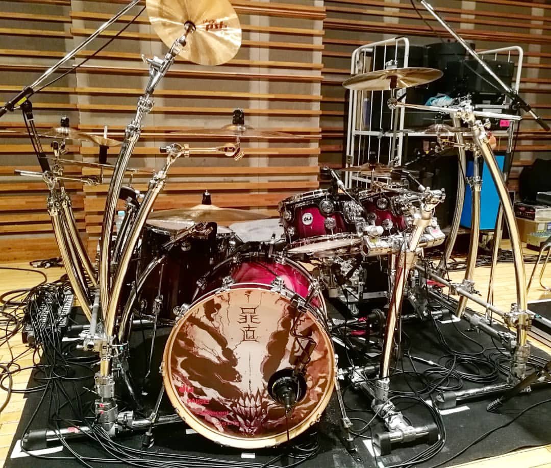 ドラムラックセット 将来的にV-Drumsのラックはdwにして生ドラムでも使えるハイブリッドに