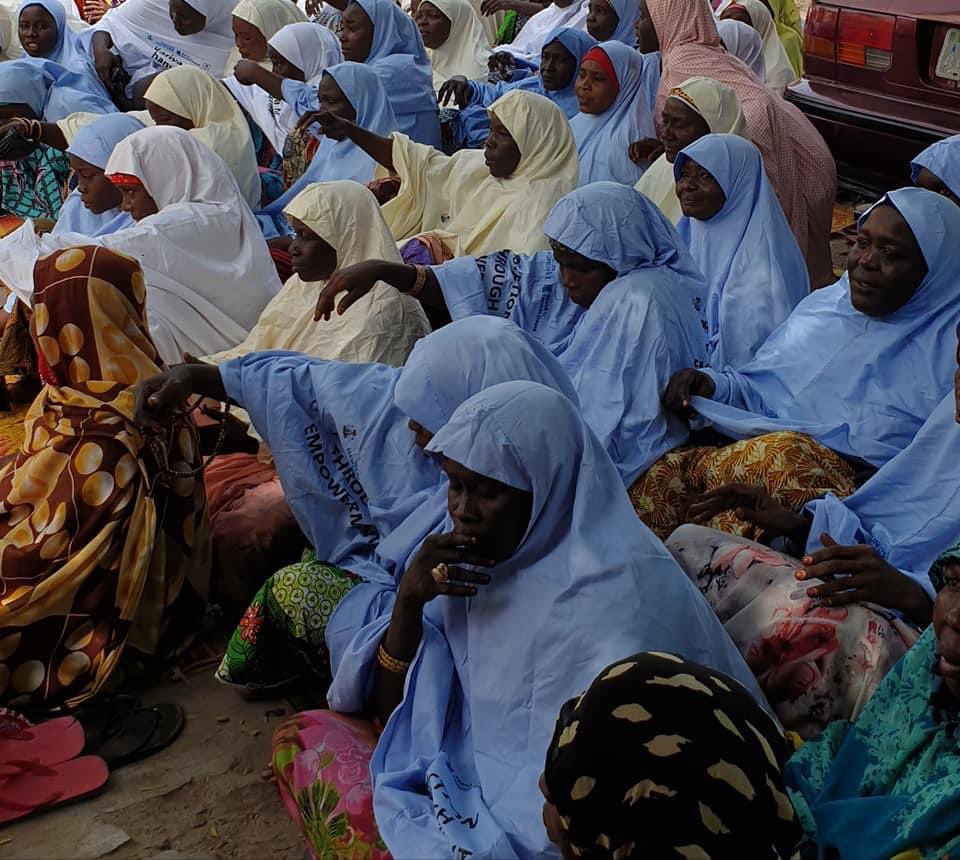 OulimataSarr's tweet photo. This year’s theme of #WorldHumanitarianDay is “The Human Race”, focuses on climate change while standing in solidarity with vulnerable populations around the world. I visited #Maiduguri  #Nigeria in 2019 and our Humanitarian colleagues were doing an amazing job in refugee camps https://t.co/c9lB7lgetS