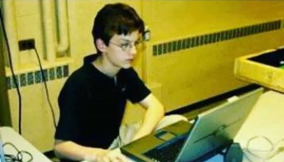 Pixel GOD De Censura tweet media