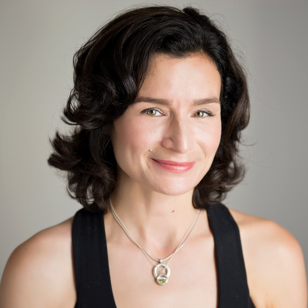 Meet the mind behind Nefertari Hughes Mystery series – @br_myers. It was a visit to the Museum of Natural History in Ottawa that inspired her to write Asp of Ascension.
#bookblogger  #BookClub  #bookobsessed #bookcommunity