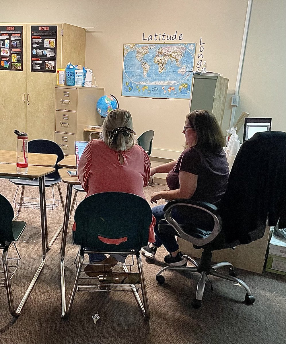 MrsGarardRCS's tweet photo. Test Teachers working together to help our students! #tigerup ⁦@wertigers⁩ https://t.co/wTq7Lfmoa9