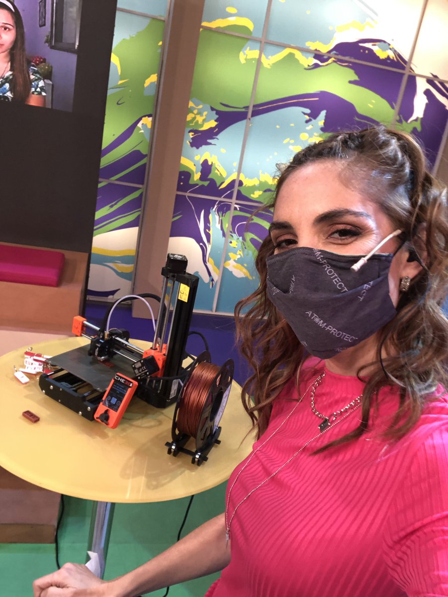 Cata de Elía tweet media