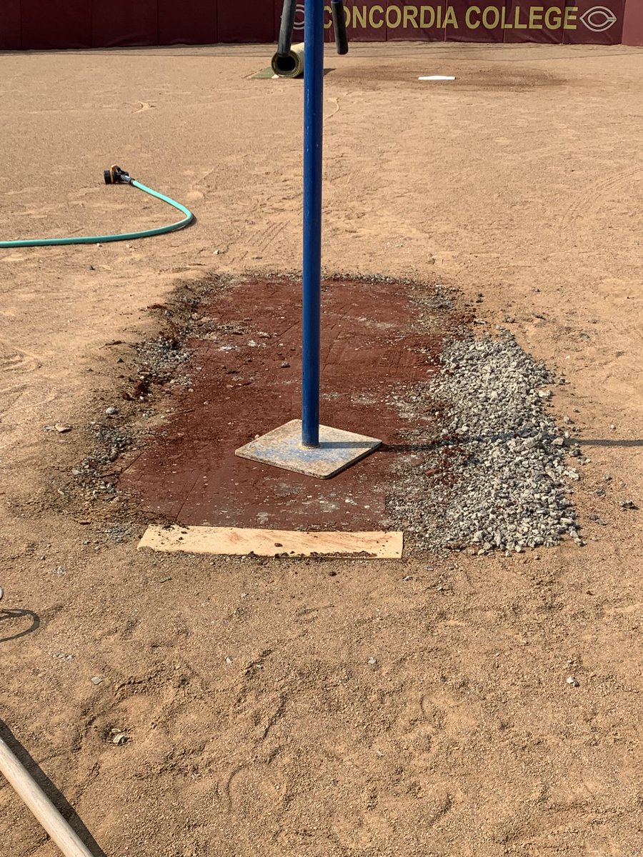 CobberSoftball's tweet photo. Beginning of Fall Season Prep is underway! #NewMound #ClayForDays #CobberSoftball #PitchersParadise #FieldImprovements https://t.co/FtgPOZNpsA