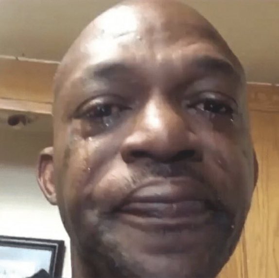 Smithers1901's tweet photo. The fact Jake hasn’t even come to talk to Liberty to realise she has been crying #loveisland https://t.co/gX34Ce9KGR