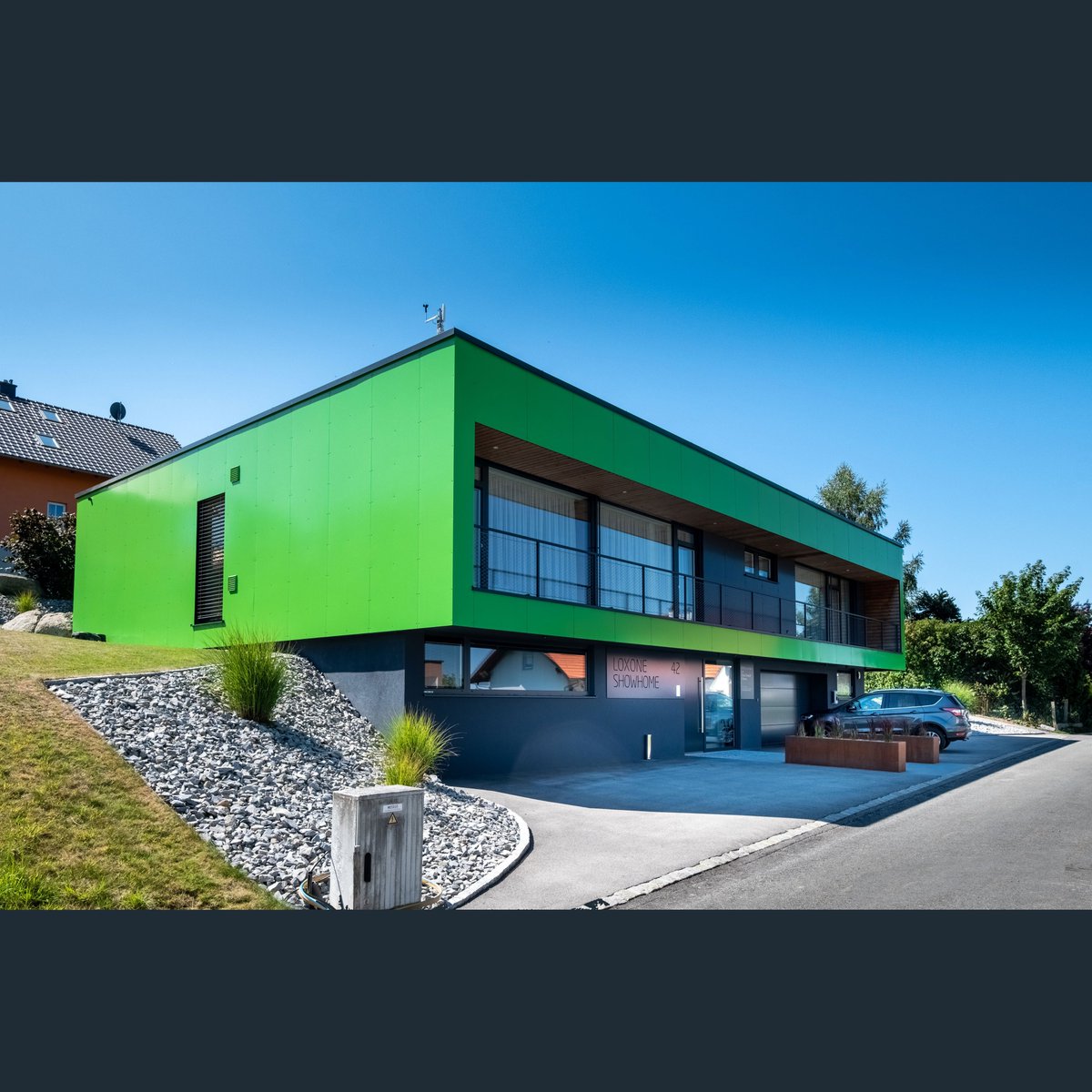 ottomate's tweet image. Throw Back Thursday, to this week 2 years ago when we visited #Loxone HQ &amp;amp; their smart apartment in Germany.

We then spent the weekend in the Loxone Show Home in Austria. A brilliant way to try out smart home living.

Thanks again Loxone!

#AutomatedHome #HomeAutomation #TBT