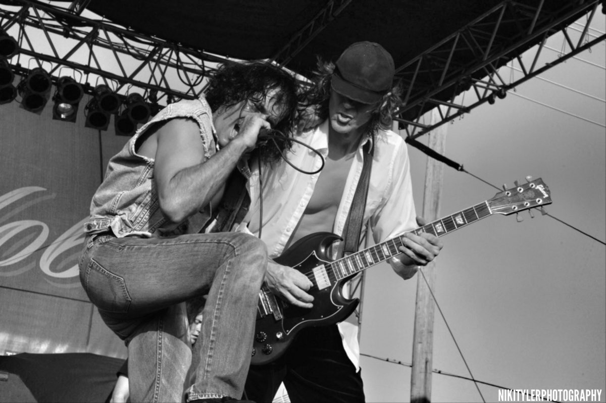 Calling all AC/DC fans! We are excited to welcome <a href="/RealBackInBlack/">Back In Black: The AC/DC Concert Experience</a> on Saturday, August 21! Visit gaylordtexantickets.com to purchase your tickets! Doors open at 9pm and live performances will begin at 10pm.
Self-parking is included.
21+ only.
 
#dfwevents #weekendvibes #livemusic