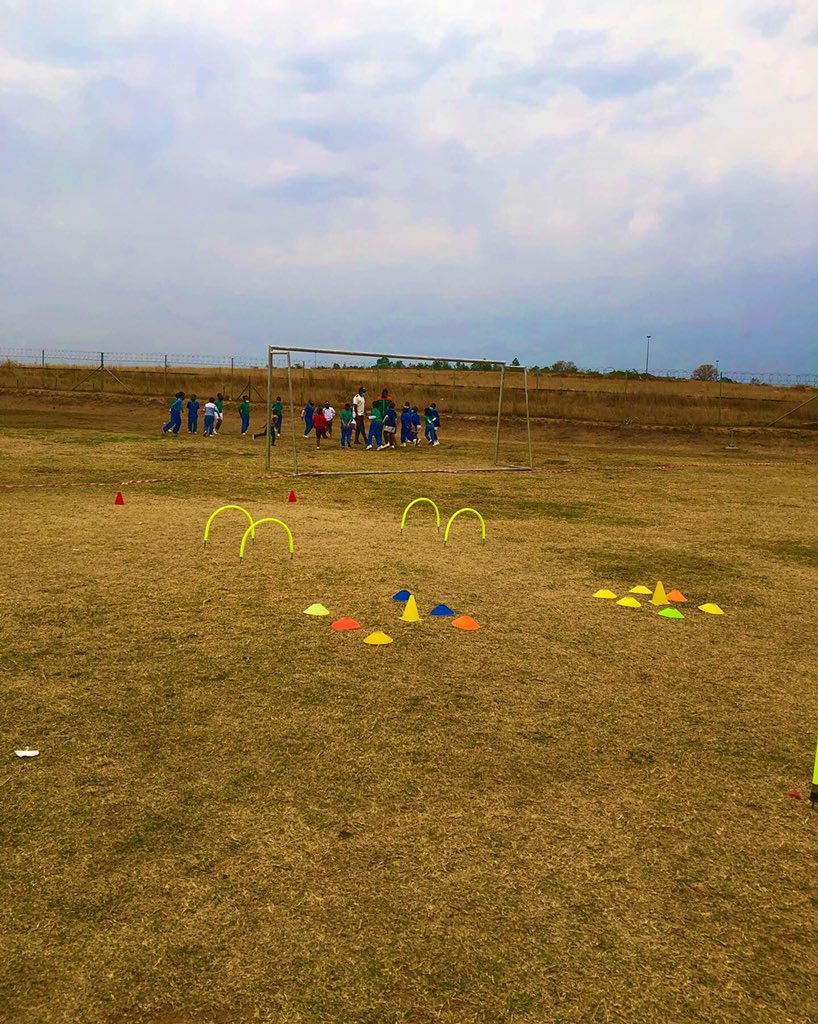 IbhungaSports's tweet photo. Ibhunga Sports Coaches doing what they do best 🧢⚽️🤸🏽 #childrendevelopment #youthathletes #leadersofthenewschool https://t.co/5q71RL9CQU