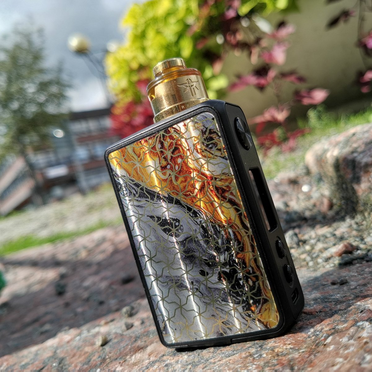 Drifter_vov's tweet photo. #Pulse2 #requiemrda #PRSEkit #vandyvape #Vaping #Squonk #Squonkmod #vapepics #Vapephoto https://t.co/6HGrYuDp6D